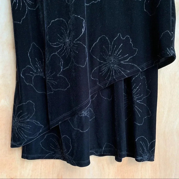 **NEW CDC Embellished Mesh/Velvet Layered Gown - Picture 4 of 6